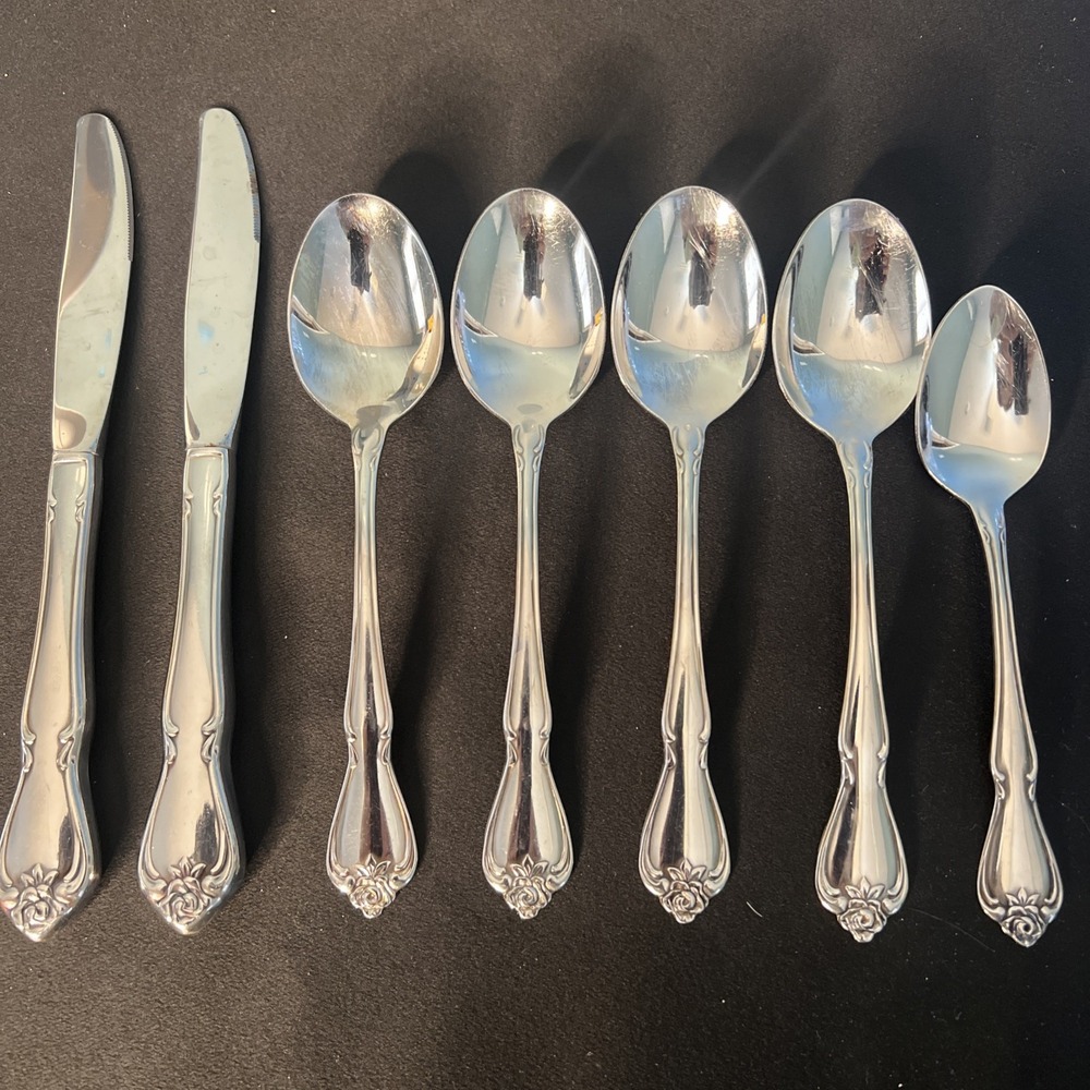 Mixed Lot of 7 Stainless‎ Steel  Oneida  Arbor Rose Knives Soup & Tea Spoons